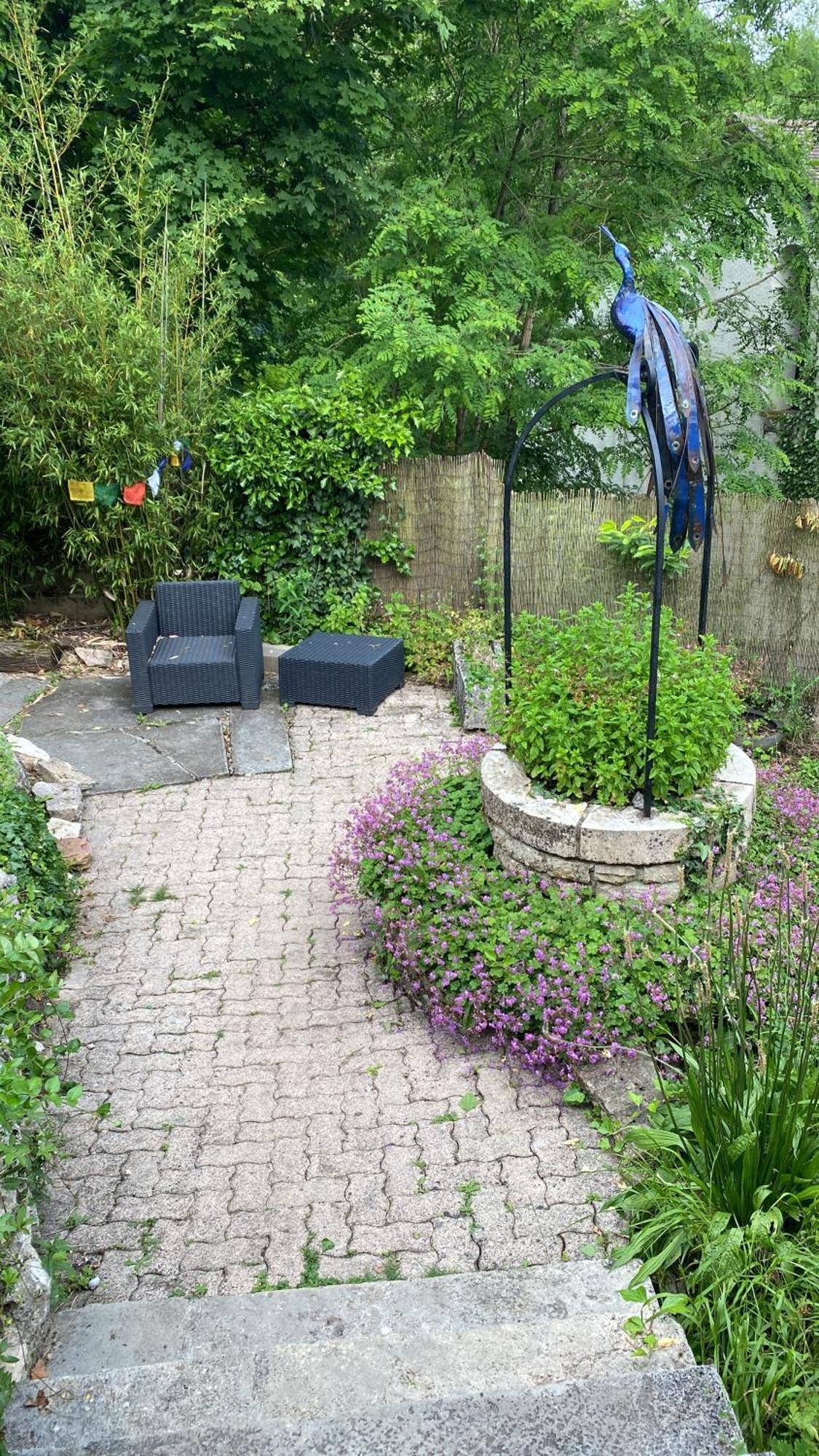 Chambre Avec Acces Jacuzzi Plombieres-les-Dijon Exteriör bild